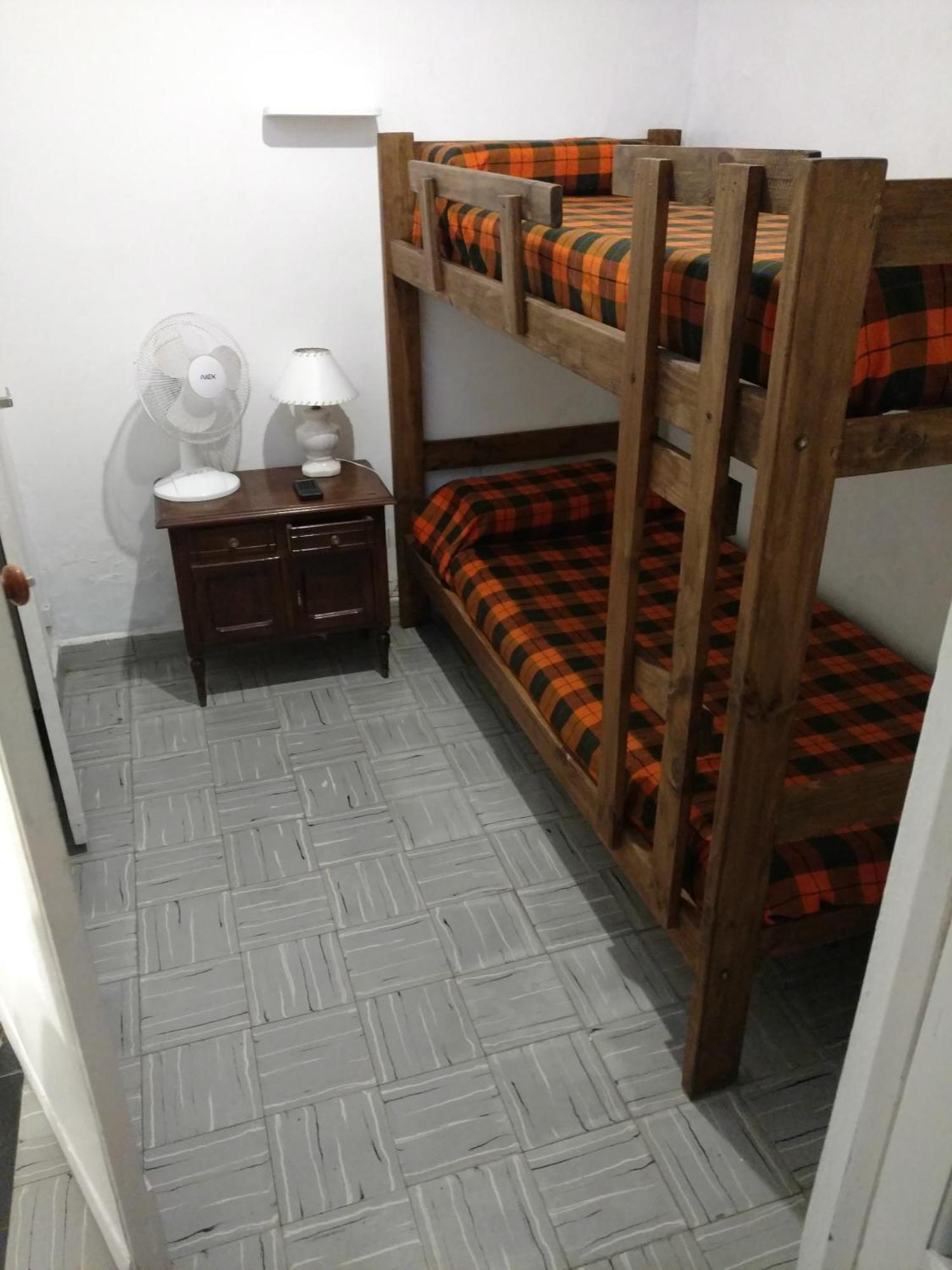 Hosteria Almirante Brown Mar del Plata Bagian luar foto