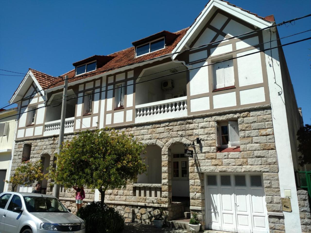 Hosteria Almirante Brown Mar del Plata Bagian luar foto